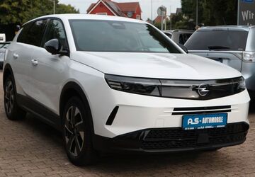 Opel Grandland (X) 2.100 km 28.490 &euro; Hiddenhausen 32120