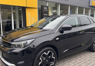 Opel Grandland (X) 25.400 km 23.990 &euro; Espelkamp 32339