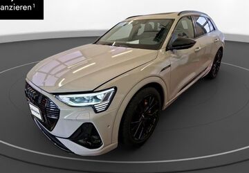 Audi e-tron 49.150 km 41.880 &euro; Minden 32427