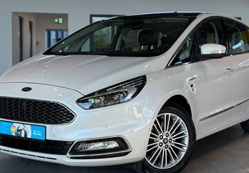Ford S-Max 82.800 km 22.995 &euro; Herford 32052