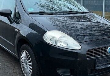 Fiat Grande Punto 155.000 km 600 &euro; Minden 32423