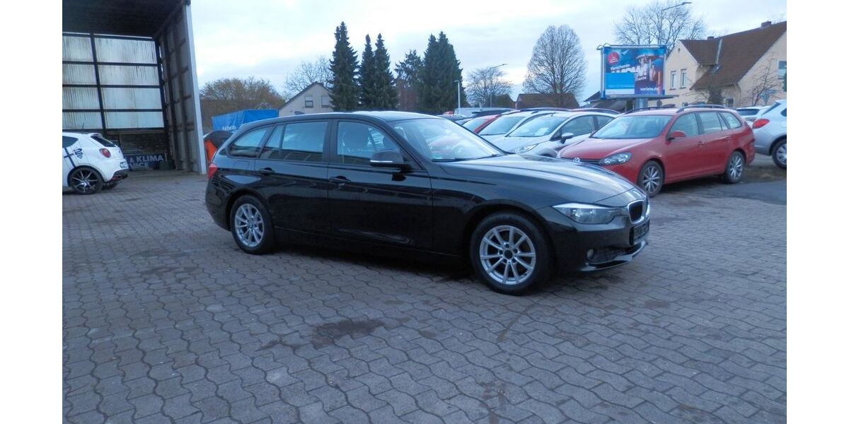 BMW 320 214.789 km 7.590 &euro; Bünde 32257