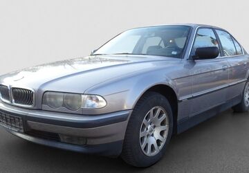 BMW 728 329.000 km 2.999 &euro; Löhne 32584