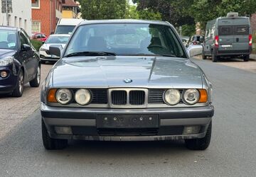 BMW 520 206.000 km 5.999 &euro; Bückeburg 31675